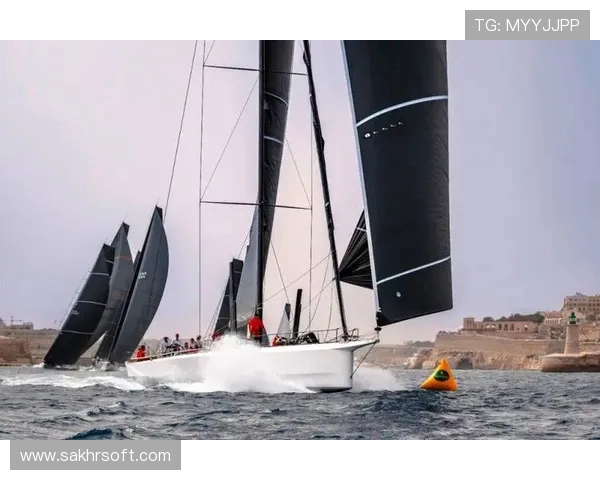 现代帆船航海技术驱动竞技体育训练与赛事革新研究发展路径探索